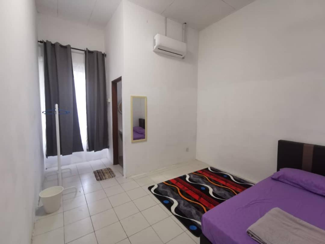 As'Cattleya Homestay Sepang Buitenkant foto